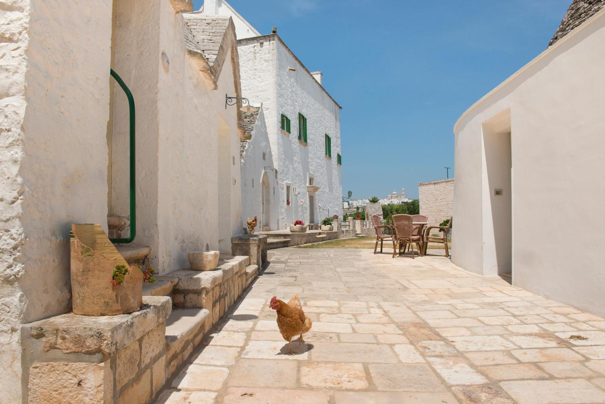 Agriturismo Masseria Aprile Locorotondo Exterior photo
